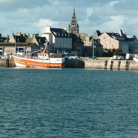 Ibis Roscoff Hotel Bagian luar foto