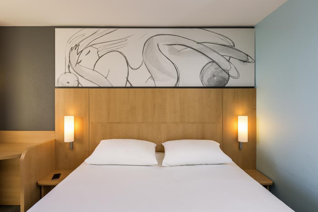 Ibis Roscoff Hotel Bagian luar foto