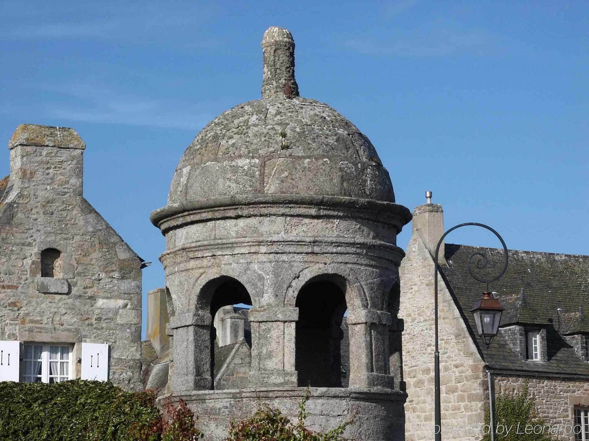 Ibis Roscoff Hotel Bagian luar foto