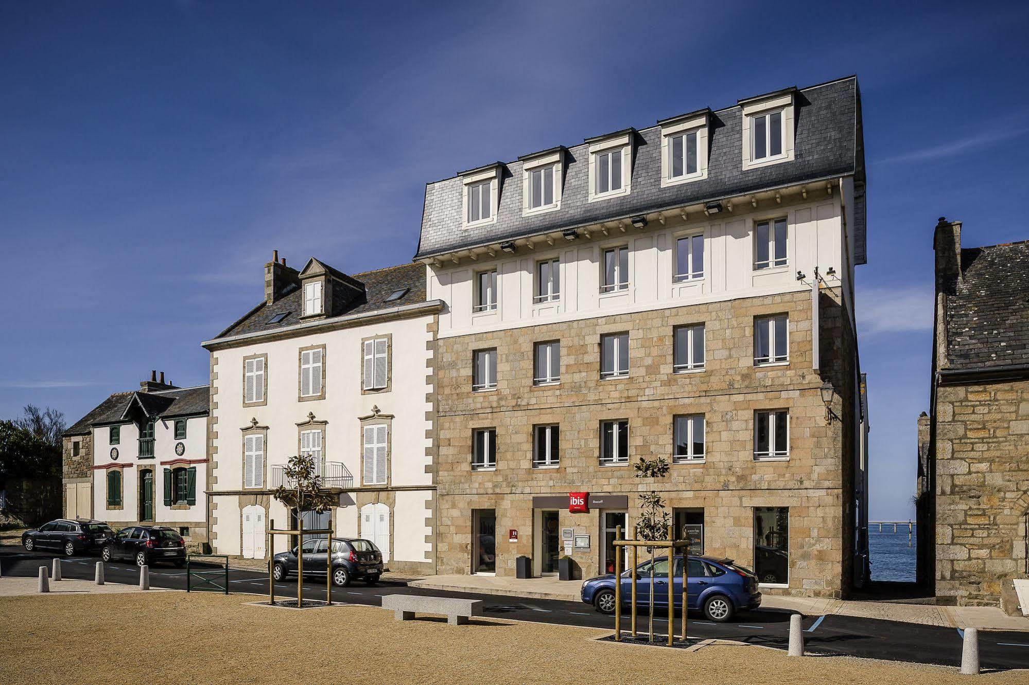 Ibis Roscoff Hotel Bagian luar foto